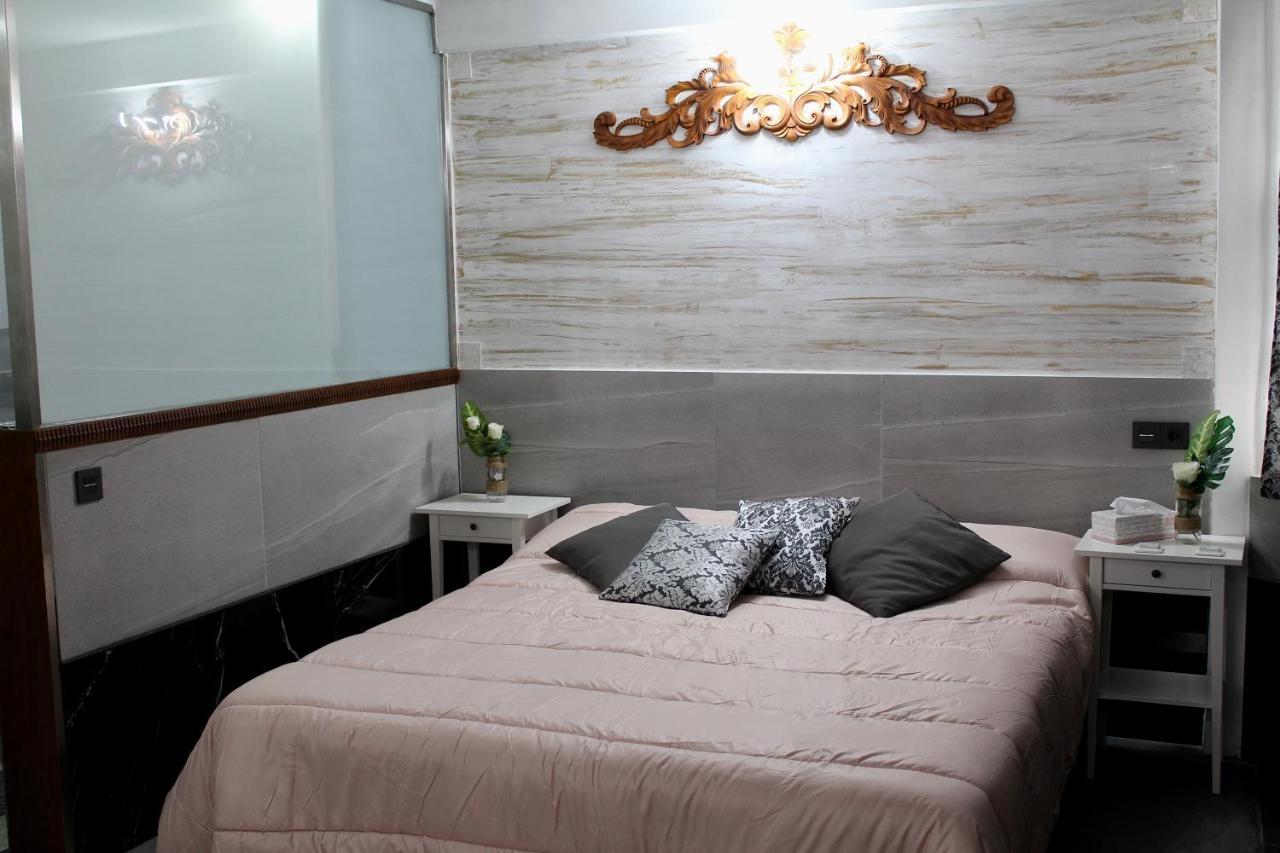 Wish Suite San Benito De Sevilla エクステリア 写真
