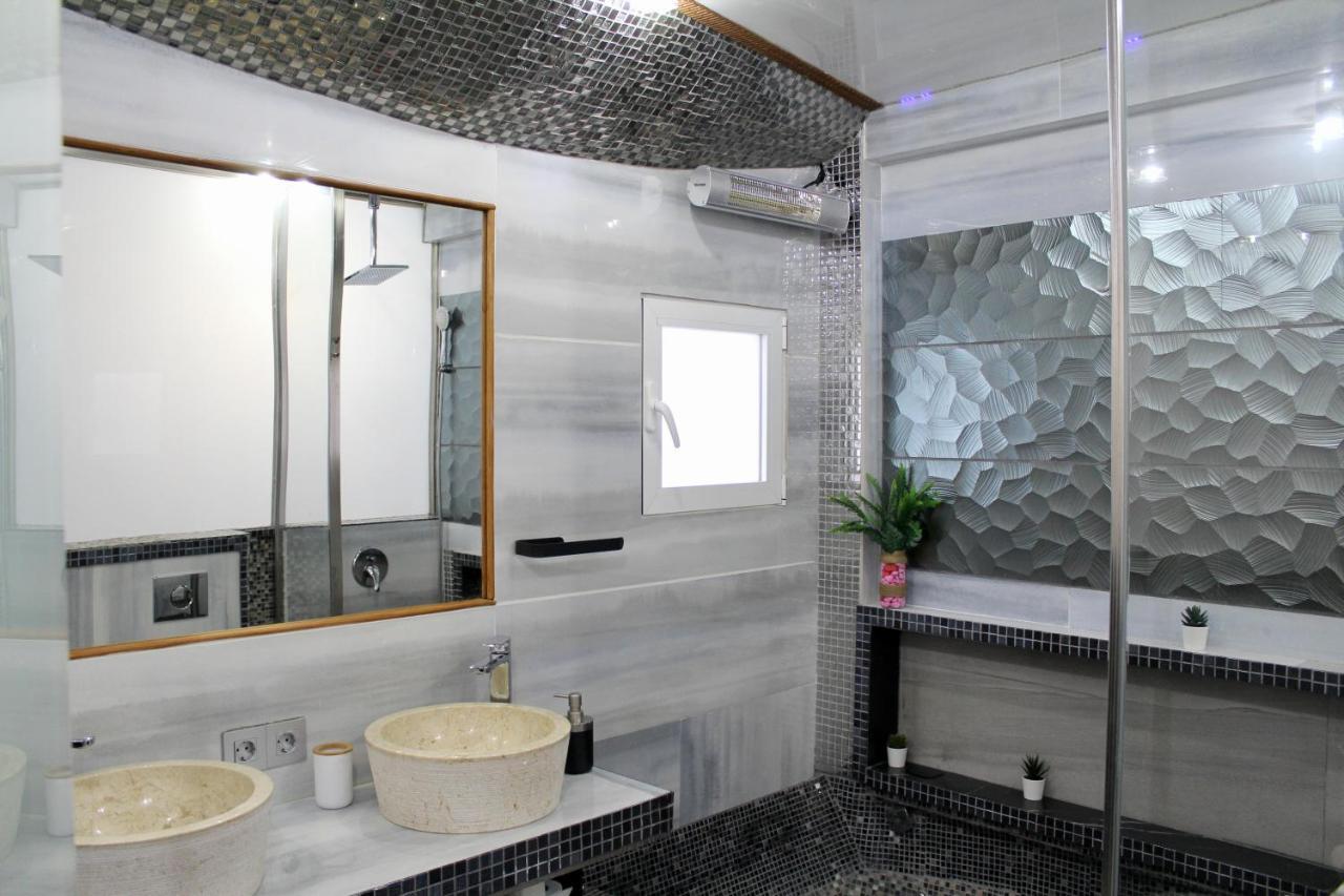 Wish Suite San Benito De Sevilla エクステリア 写真